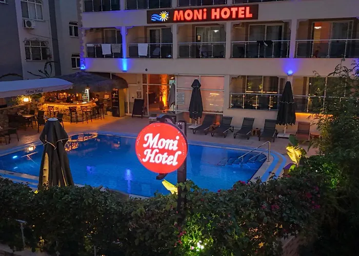 Moni Hotel