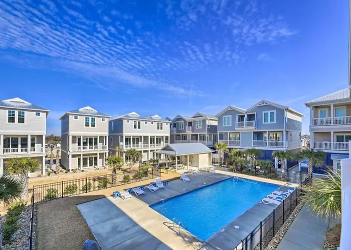 Emerald Isle, Ocean Views With Pool And Beach Access