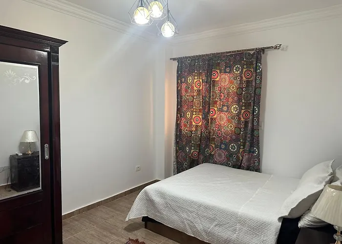 Quite Apartment With Positive Vibes