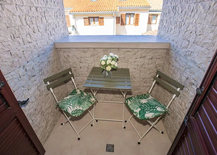 Mind Apartment And Rooms