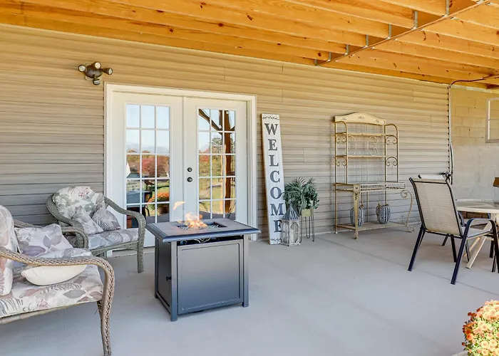 Cozy Leicester Studio, 11 Mi To Downtown Asheville