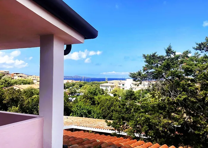 Splendida vista mare zona centrale Porto Rotondo posto auto privato
