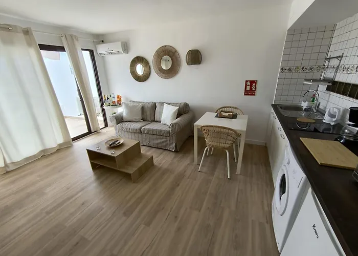 La Florida Holiday Apartments - Old Town Puerto Del Carmen