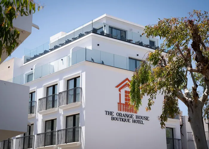 The Orange House Boutique Hotel And Upstairs Rooftop Bar Center Of La Cala De Mijas 100M From The Beach