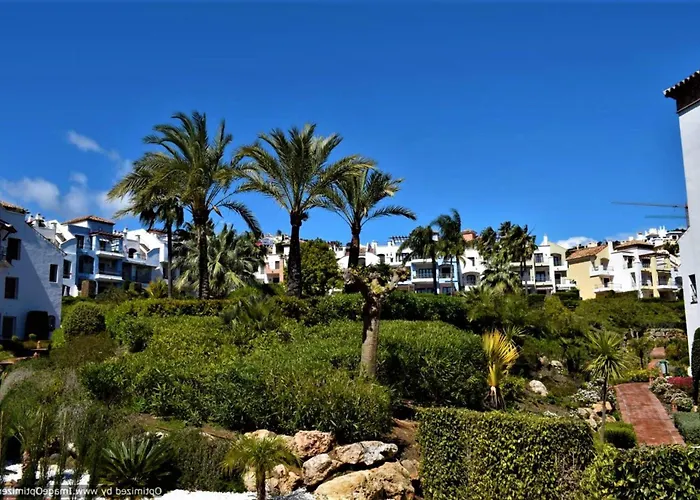 Superior 3Br Golfla Apartment Minutes From Puerto Banus & Marbella
