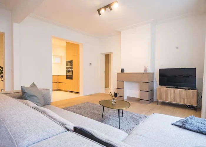 L'Amandine Luxury Apartment With Free Parking