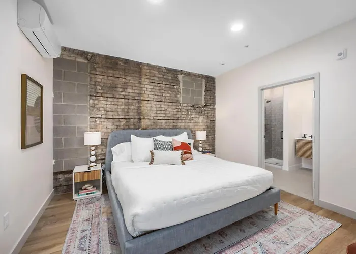 Centrally Located Private King Suite
