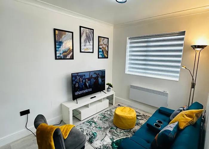 Cozy Haven Your Perfect 1Bed Le2
