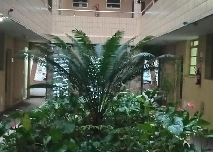 Edifício Cannes AP 16A
