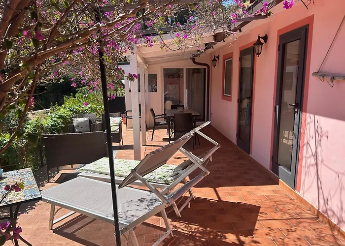 Hotel vicino al College: Suosogno sul mare 200metri dalla spiaggia