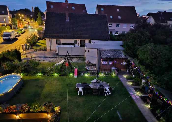 Rk79 Ferienwohnung: Garden Retreat with Pool near Klinikum and Transit