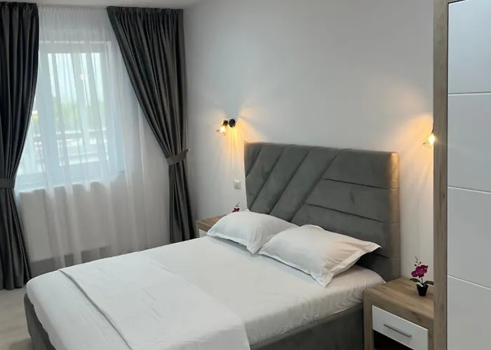 Luxury Sunny Apartments Near City Center Suceava