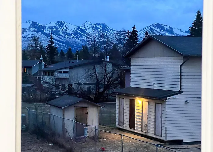Beautiful Downtown Anchorage 4