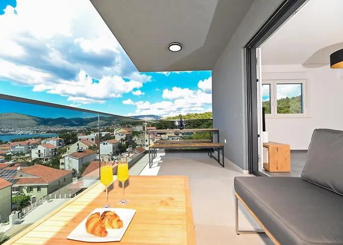 Penthouse Bluesky