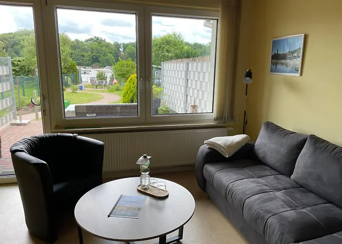 Ferienhaus Seekutter Mit Eigenem Seezugang