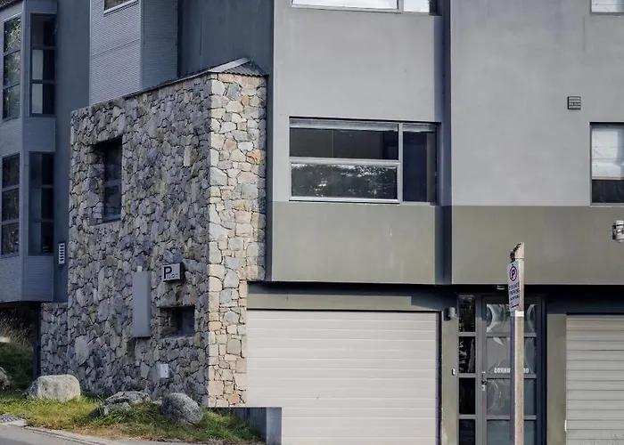 Pilot 1 Chalet