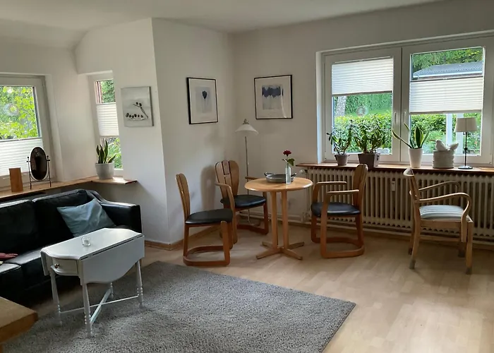 Gemuetliche Dorfbleibe Nahe Husum