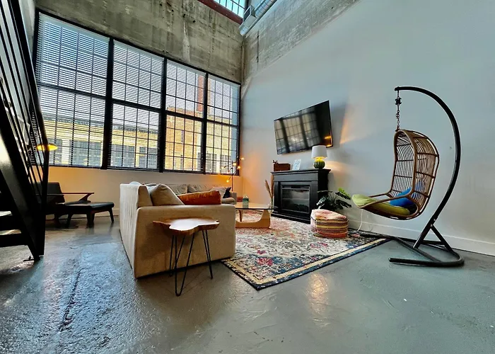 Swanky Loft Near Kings Island, Brewery, Bike Trail