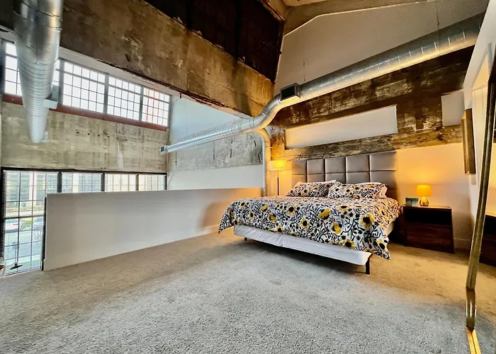 Swanky Loft Near Kings Island, Brewery, Bike Trail