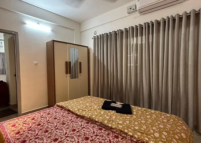 1 Bhk Fully Furnished - Soorya Madhavam Apartments - Flat No - C2 - Guruvayur, - 150M To North Nada - Family Only