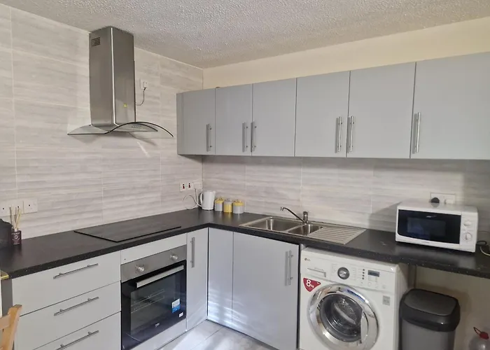 Contemporary 2 Bedroom Apartment In Limerick City
