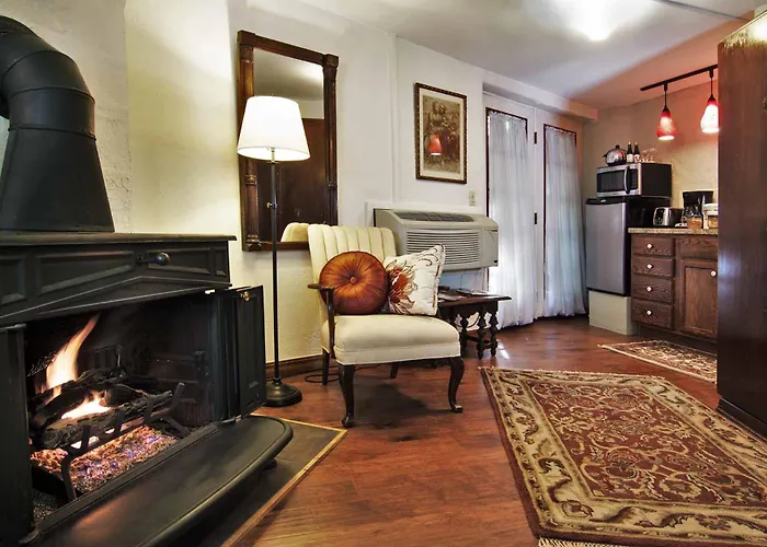 Benton Place Inn