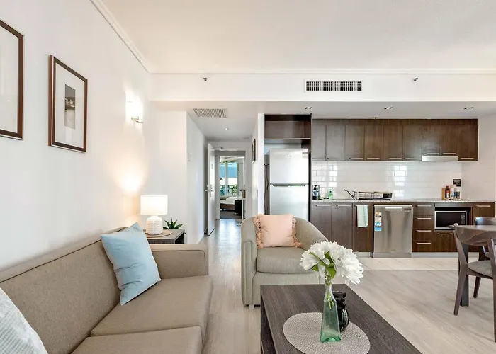 The Abbott - Resort-Style Vibes In Cairns Cbd