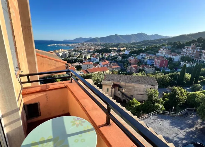 Attico Pietra Ligure 2 Free Parkings & Bike
