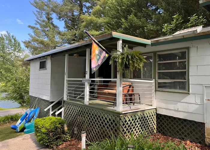 Mountain Lake Cottages