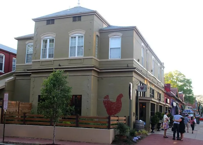 Stylish Renovated Flat, Central, Walk To Dc Sights