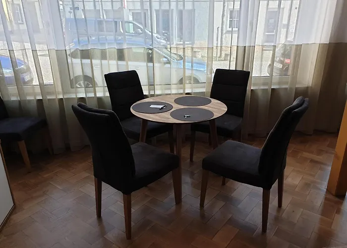 Ferienwohnung Unterhalb Der Heidecksburg