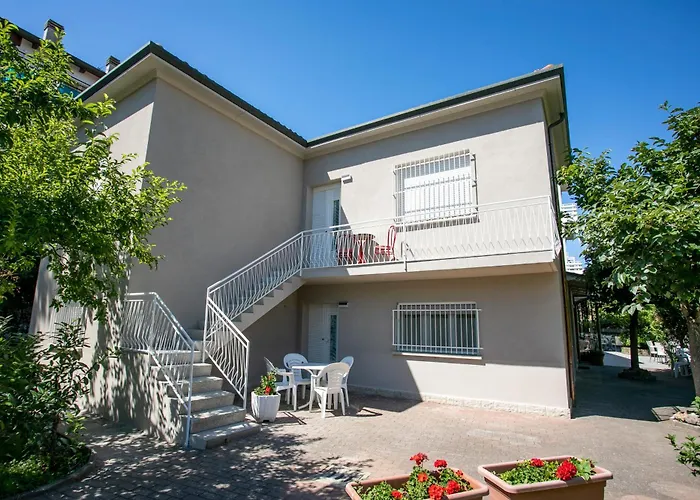Hotel Dafne