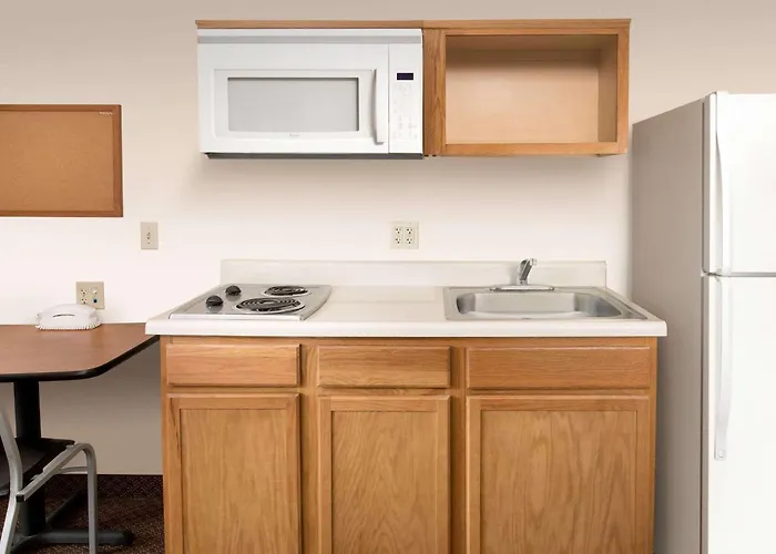 Woodspring Suites Savannah