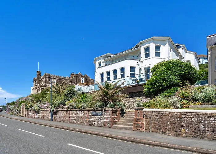 Finest Retreats - Ocean Lookout - Luxury Woolacombe Beach Apartment With Sea Views