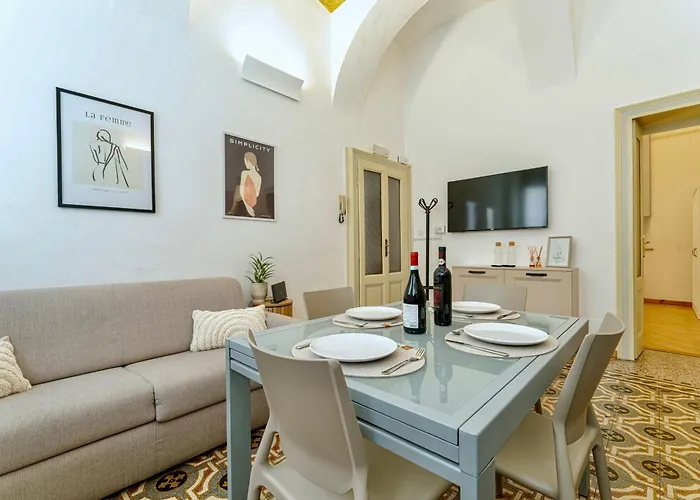 La Corte - Alloggio Signorile Nel Cuore Di Novara