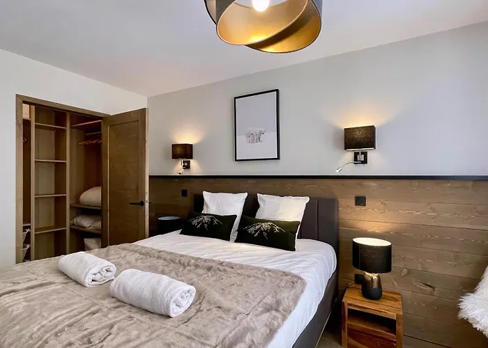 Homency - Residence Fermes De L'Alpe A003