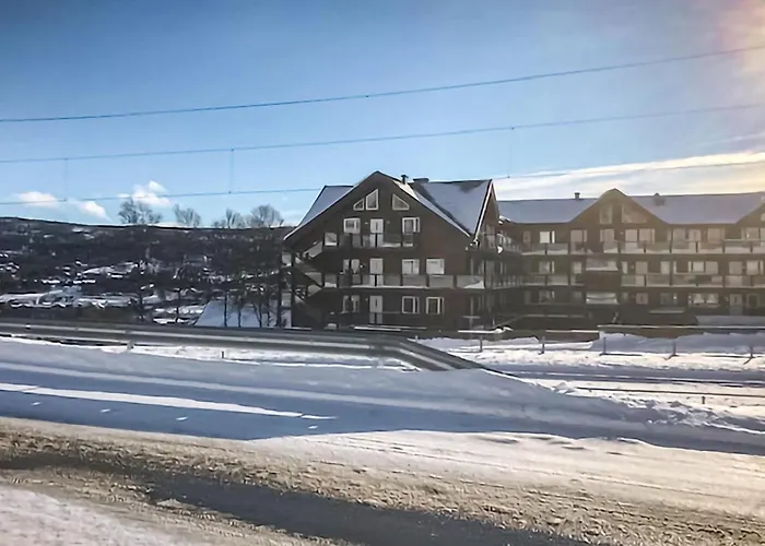 2 Bedroom Cozy Apartment In Geilo