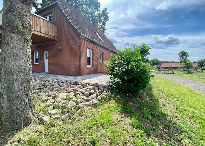 Ferienwohnung Straussenblick Erdgeschoss - Keine Monteure