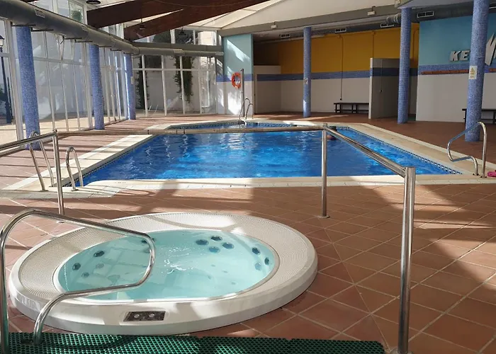 Hotel cerca del colegio: Al Andalus Thalassa III Verarental-Com