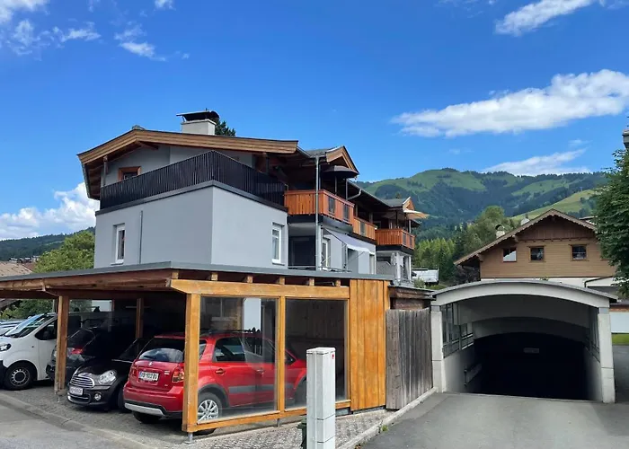 Deluxe Apartment Bergsicht - Kirchberg Center
