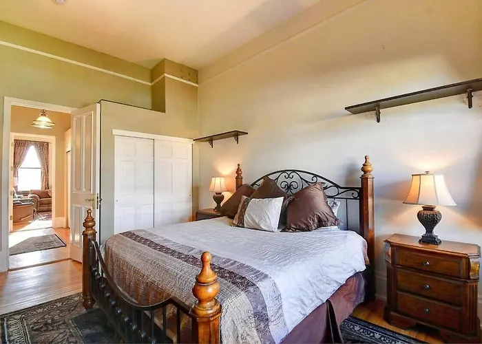 Historic Mountain Loft With Great Views