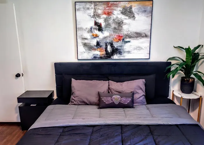 Luxury Duplex Unit In Nashville Unit A