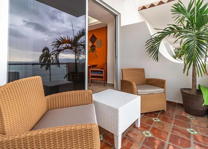Paramar Beachfront Boutique With Breakfast Included - Downtown Malecon