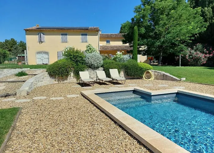En Provence, Chez Stephanie Et Marcel