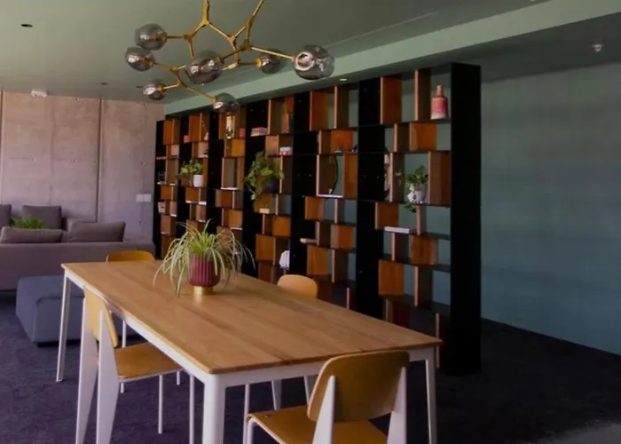 Cozy Apartment With Terrace, Sj Cosmopolitan Tower #402