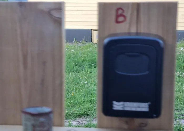 Kompakti Yksioe Numero 6 Pienkerrostalossa