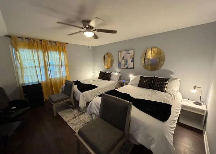3 Bed 3 Bath Home Dtown Gainesville