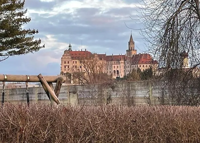 Stadtmitte Mit Schlossblick