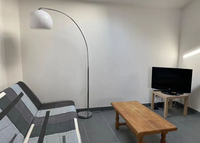 Appartement Recent, Proche Centre Ancien