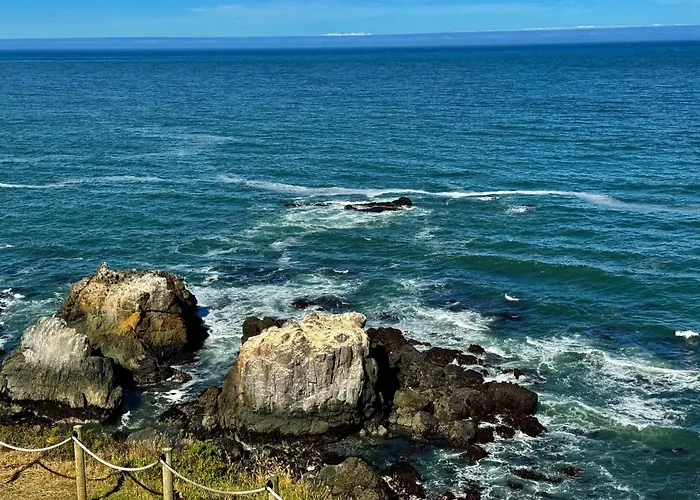 Exquisite Oceanview! By Oceanviewhottubs Oceanfront! Shelter Cove, Ca Tesla Ev Station